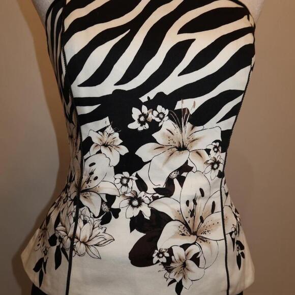 corsets - Picture 2 of 4